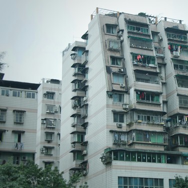 Qué hacer si un vecino moroso no paga las cuotas de la comunidad: esto es lo que establece la Ley de Propiedad Horizontal