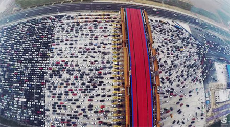 China y su atasco más épico hasta la fecha, de más de 100 kilómetros