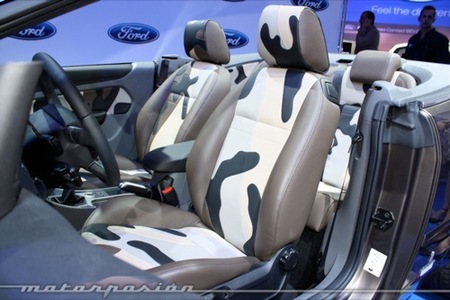 Ford Focus CC por David Delfin