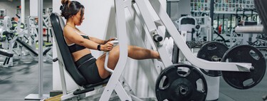 Fortalece tus glúteos e isquiotibiales con estos tres nuevos ejercicios que aún no has probado 