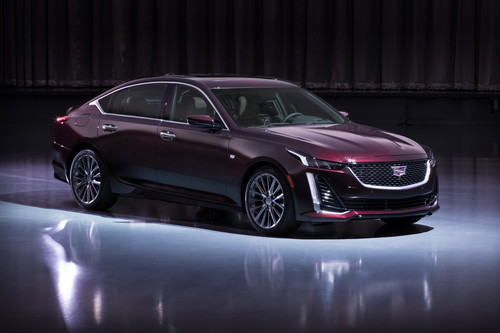 El Cadillac CT5 quiere ser tu 'full size' al precio de un BMW Serie 3