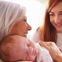“Gracias mamá por estar a mi lado y ser la mejor abuela para tus nietos siempre”: un pequeño homenaje en el Día de los Abuelos