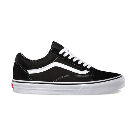 En AliExpress tenemos las Vans Old Skool que quiere todo el mundo por 36,04 euros y envío gratis, si sabes esperar...