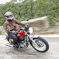 Confirmado. Europa acaba de firmar un acuerdo que permitirá que India inunde con sus motos baratas nuestras carreteras