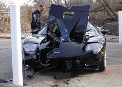 Accidente Ford GT