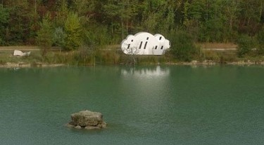 The Cloud, un refugio de madera con forma de nube