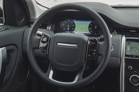Land Rover Discovery Sport 2019 008