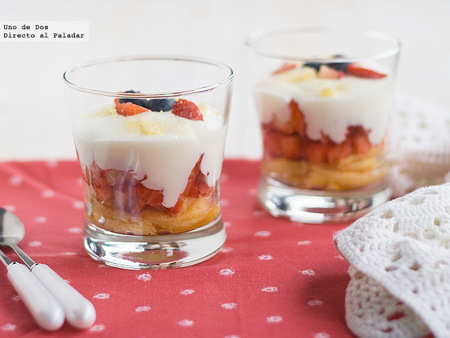 Falso tiramisú de fresas. Receta para San Valentín