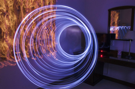 17 fotografías espectaculares que nos muestran qué podemos hacer usando el lightpainting