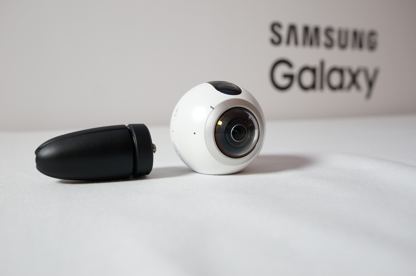 SAMSUNG GEAR 360 (2017) 1366_2000