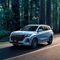 Este es el SUV híbrido enchufable más barato que puedes comprar hoy: con siete plazas y a precio de Toyota Corolla