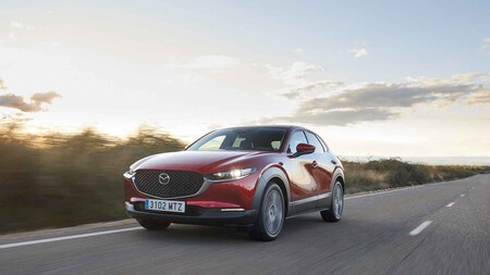 Mazda CX30 mild-hybrid 2.5 e-Skyactiv G 2025