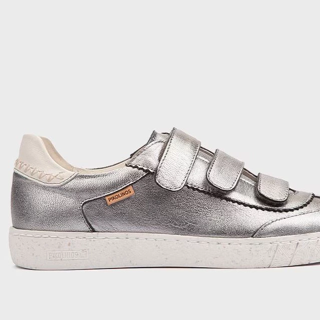 Zapatillas de mujer de piel con plantilla Memory Foam extraíble en color gris

