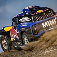 Carlos Sainz comienza a preparar el Dakar 2020, en el que correrá con un Mini mejorado