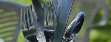 Así recomiendan los fabricantes colocar los cubiertos en el lavavajillas: saldrán más limpios y se deteriorarán menos