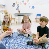 Nueve juegos para que los niños aprendan a conocerse mejor