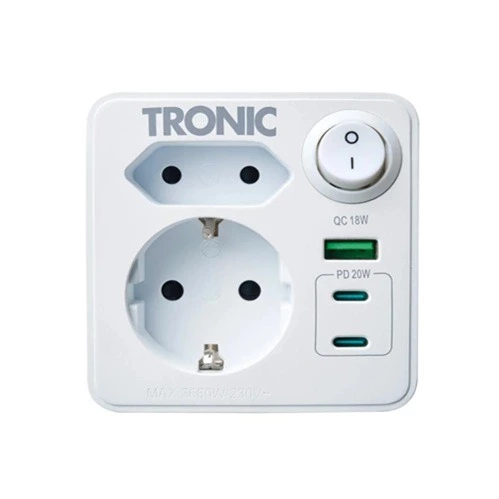 Adaptador de enchufe y usb