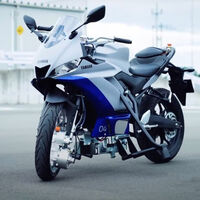 Como el ABS, Yamaha lo quiere poner en todas sus motos: el AMSAS evita que la moto caiga a menos de 5 km/h