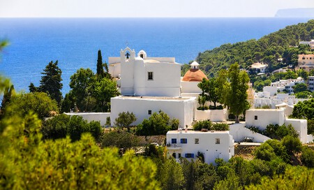 Viajes Turismo Escapadas Tamara Falco Famosas Celebrities Espana Playas Vacaciones
