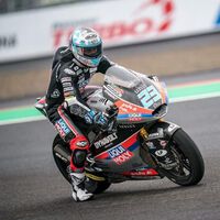 Marcel Schrötter es el más rápido de los libres de Moto2 en Portimao y fuerte accidente de Pedro Acosta