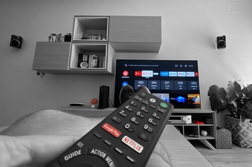 Tu salón está estropeando el sonido de tu tele y altavoces: así puedes evitarlo sin gastar un euro 