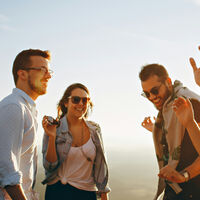 Así "hackearon" el cerebro de un hombre para que volviera a sentir alegría por primera vez en 30 años usando electricidad