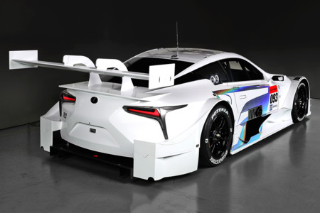 Lexus convierte su Lexus LC 500 en un Super GT de carreras para Japón