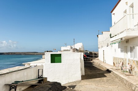 fishing village heat winter beautiful authentic unknown good food