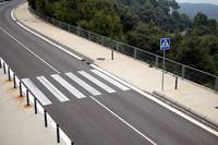 El PP insta al Gobierno a suprimir franjas en los pasos de cebra para aumentar la seguridad