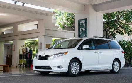 Llamado a revisión para Toyota Sienna en México