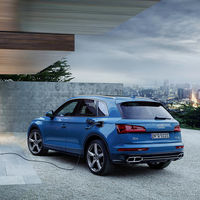 El Audi Q5 55 TFSIe híbrido enchufable de 367 CV es lo más parecido a un SQ5 gasolina que veremos en Europa