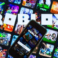 Mãe processa Roblox e Discord após morte do filho 