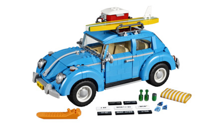 Más de 20 cm de largo y compuesto de 1.167 piezas, así es el Volkswagen Escarabajo de Lego
