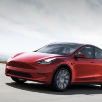 El nuevo Tesla Model Y más barato tiene los días contados: ya no se puede configurar y a Elon Musk no le convence su autonomía 