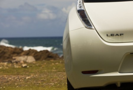 Agosto vuelve a ser de récord para el Nissan LEAF y el BMW i3 en Estados Unidos