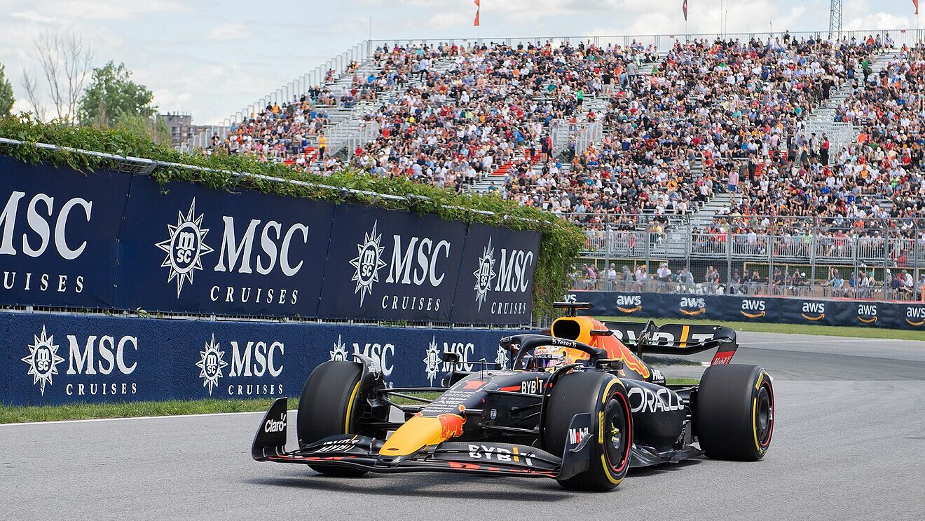 Max Verstappen resiste los ataques de Carlos Sainz para dejar el mundial de Fórmula 1 visto para sentencia