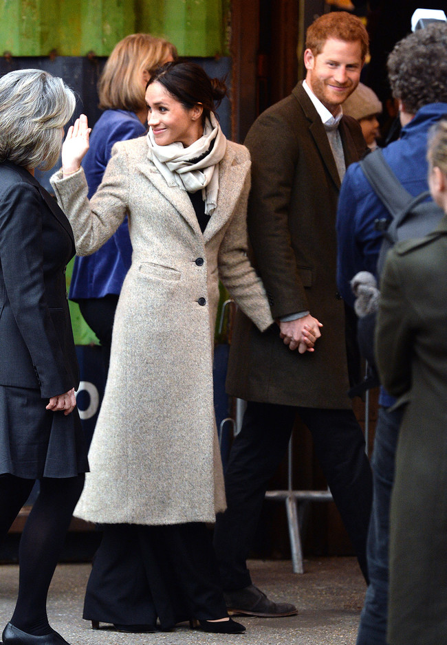 meghan markle look estilismo outfit