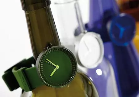 NAVA Bottle Wine, un reloj inspirado en las botellas de vino