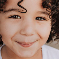 Tics nerviosos en los niños: por qué aparecen y qué tipos hay 