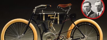 Hace 123 años tres ingenieros agujerearon una lata de tomate para hacer un carburador de motos. Su empresa hoy se llama Harley-Davidson 