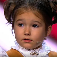 Bella, la niña rusa que con apenas cuatro años habla siete idiomas