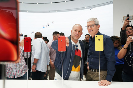 Jony Ive en Wired: "La naturaleza de la innovación es que no puedes predecir todas sus consecuencias"