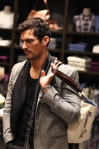 Algunos detalles de la colección de Massimo Dutti para este Otoño-Invierno 2010/2011