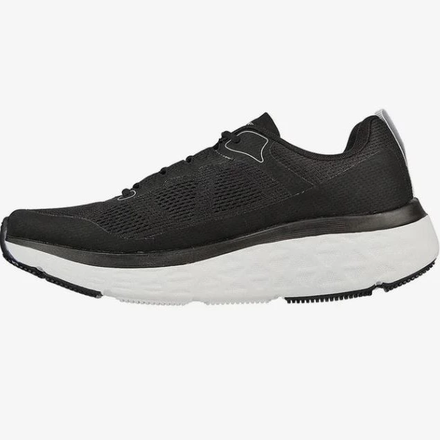 Skechers Performance
MAX CUSHIONING DELTA - Zapatillas running asfalto - negro