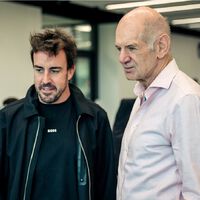 Confirmado: Aston Martin va con retraso y Fernando Alonso no podrá estar en el inicio de la pretemporada de F1