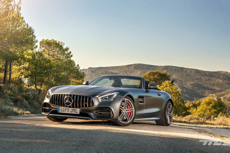 Mercedes-AMG GT C Roadster, a prueba: 557 CV de brutalidad adictiva