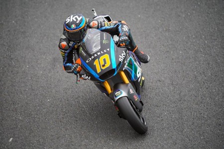 Luca Marini arrasa en Motegi con una pole position con más de un segundo de ventaja sobre Augusto Fernández