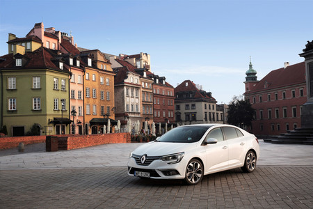 Así es el nuevo Renault Mégane Sedán, aunque no lo verás en España
