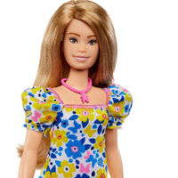 Mattel lanza su primera Barbie con Síndrome de Down, una nueva muñeca inclusiva que fomenta la diversidad a través del juego 