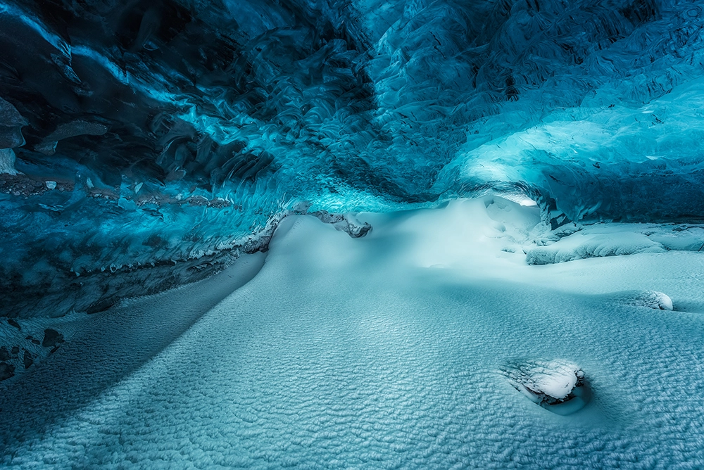 Javier de La Torre "Frozen World".